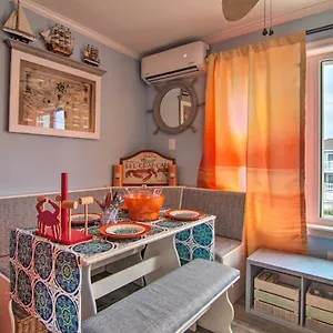 Cozy Ocean Less Than 1 Mile To Beach! Apartment Ocean City