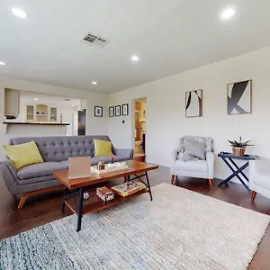 Private 4br Near Lax & Beaches Playa Vista Holiday home Los Angeles